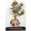 broche-abelha-casa-da-amizade-tesoureira