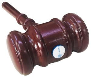 martelo-em-madeira-interact