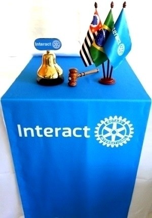 centro-oficial-de-mesa-interact