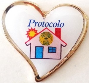 distintivo-coracao-casa-da-amizade-protocolo