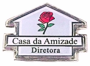 pin-diretora-casa-da-amizade