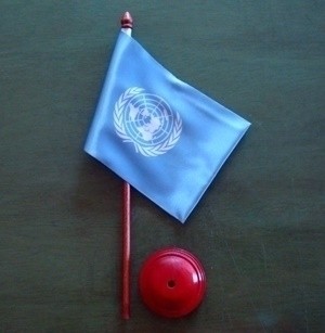 bandeira-de-mesa-da-onu