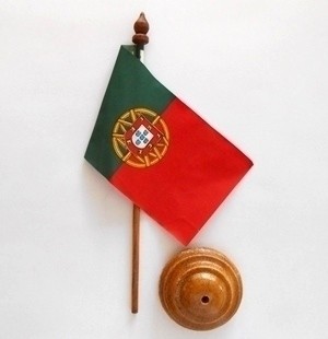 bandeira-pequena-de-mesa-de-portugal