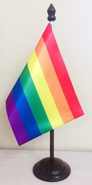 bandeira-de-mesa-lgbt+